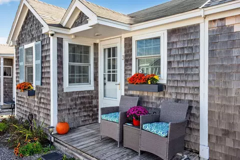 642 Shore Rd #3, Truro, MA 02652