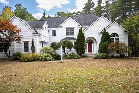 28 Meachen, Sudbury, MA 01776