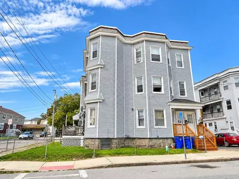 Exterior - 523 Whipple St, Fall River, MA 02724 photo 5 of 10