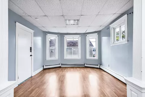 Living - 7 Champlain Ave # -9, Lawrence, MA 01841 photo 5 of 8