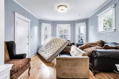Living - 7 Champlain Ave # -9, Lawrence, MA 01841 photo 1 of 8