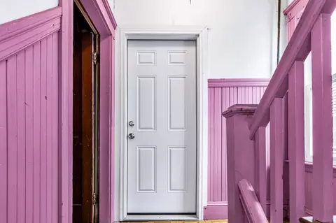 Entry Way - 7 Champlain Ave # -9, Lawrence, MA 01841 photo 1 of 8