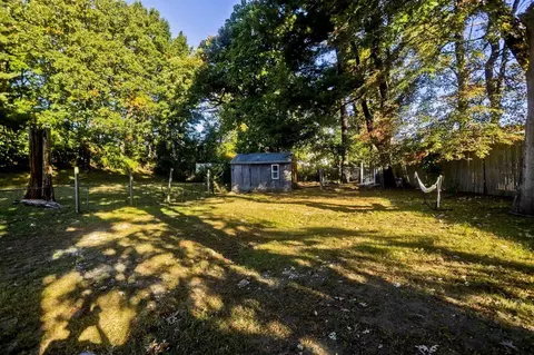 Exterior - 68 Gatewood Rd, Springfield, MA 01119 photo 4 of 9