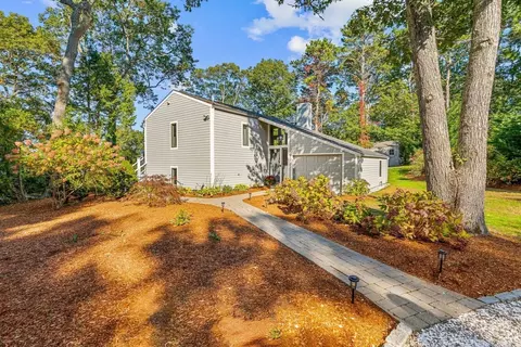 Exterior - 13 Sand Dollar, Mashpee, MA 02649 photo 4 of 14