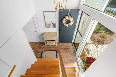 Entry Way - 13 Sand Dollar, Mashpee, MA 02649 photo 5 of 6