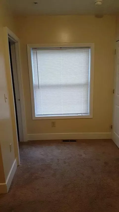 Entry Way - 48 North St #6, Ware, MA 01082 photo 3 of 3