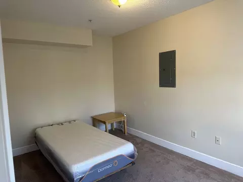 Bedroom - 48 North St #6, Ware, MA 01082 photo 1 of 2