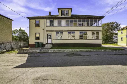 57 Chester St, Fitchburg, MA 01420
