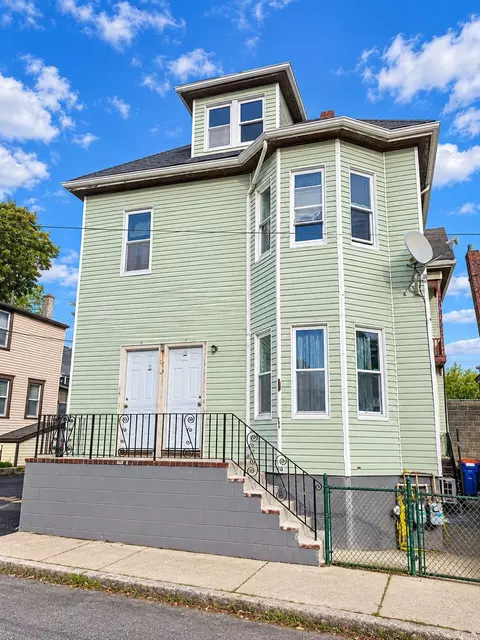 4 Briggs Ct # -6, New Bedford, MA 02740