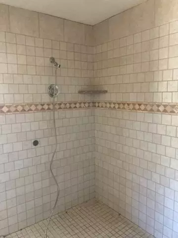 Bath - 32 Chestnut St, Wareham, MA 02571 photo 2 of 2