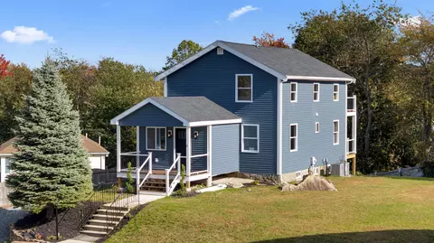 4 Katina Ln, Peabody, MA 01960