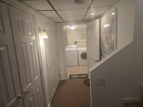 Entry Way - 39 Walnut St, Saugus, MA 01906 photo 7 of 8
