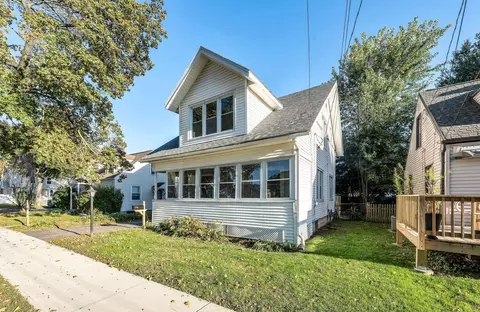 65 Avondale Ave, West Springfield, MA 01089