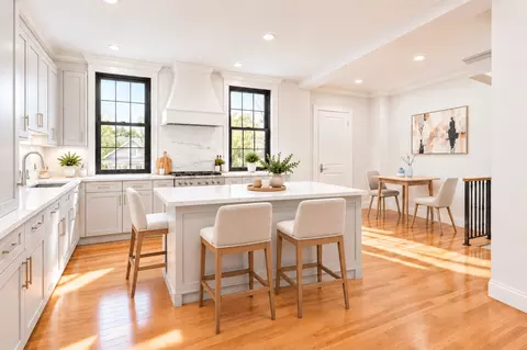 4 Derne St #A, Boston, MA 02114