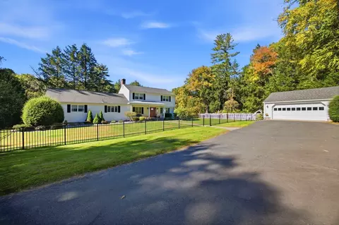 363 Loomis St, Westfield, MA 01085