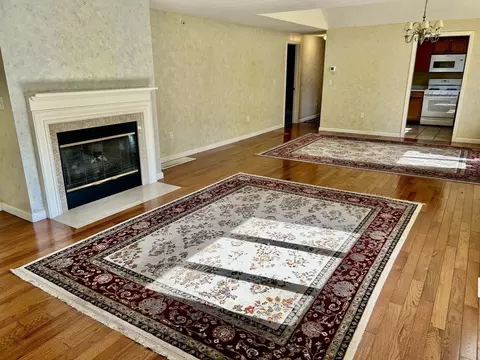 Living - 28 Windward #28, Mashpee, MA 02649 photo 4 of 4