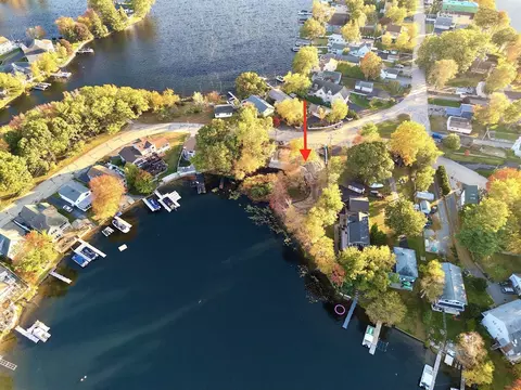 40 Bates Point Rd, Webster, MA 01570 photo 5