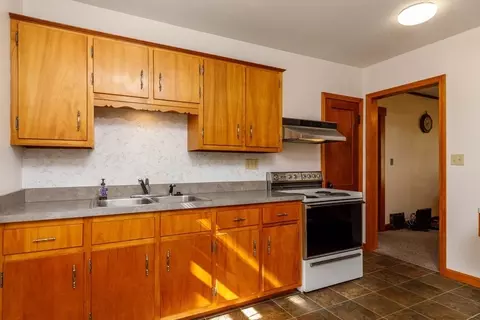 Kitchen - 49 Prospect St, Athol, MA 01331 photo 1 of 2