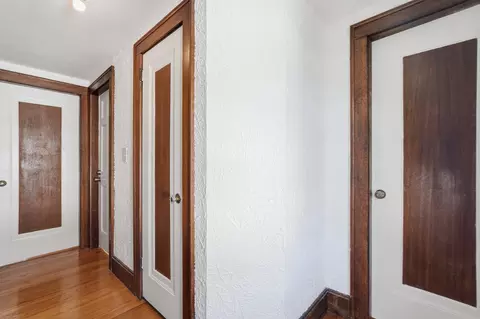 Entry Way - 726 Allen St, Springfield, MA 01118 photo 5 of 5
