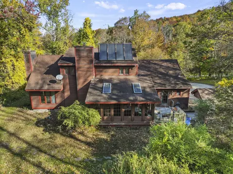 370 Grange Hall Rd, Dalton, MA 01226
