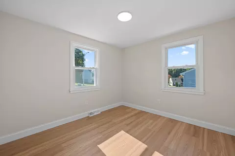 Bedroom - 11 Timrod Dr, Worcester, MA 01603 photo 3 of 6
