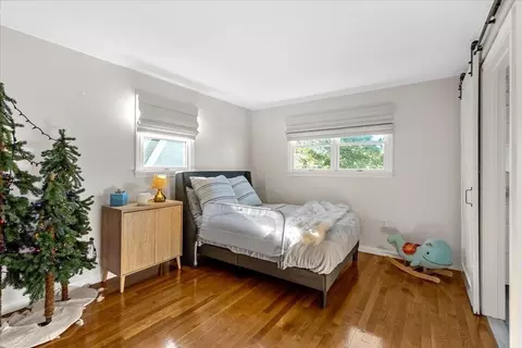 Bedroom - 120 Downer Ave, Hingham, MA 02043 photo 2 of 3