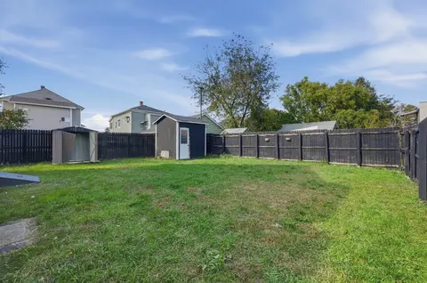 Exterior - 96 Decatur St, Indian Orchard, MA 01151 photo 3 of 4