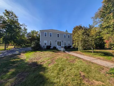 Exterior - 532 Main St, Wareham, MA 02571 photo 1 of 10