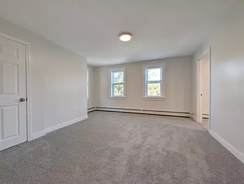 Bedroom - 532 Main St, Wareham, MA 02571 photo 2 of 3