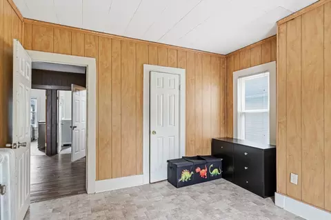 Entry Way - 54 Commonwealth Ave, Springfield, MA 01108 photo 6 of 6