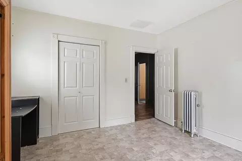 Bedroom - 54 Commonwealth Ave, Springfield, MA 01108 photo 7 of 9