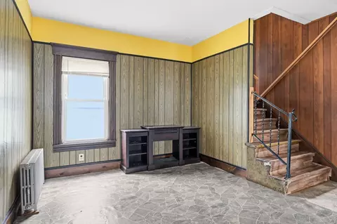 Living - 54 Commonwealth Ave, Springfield, MA 01108 photo 1 of 4
