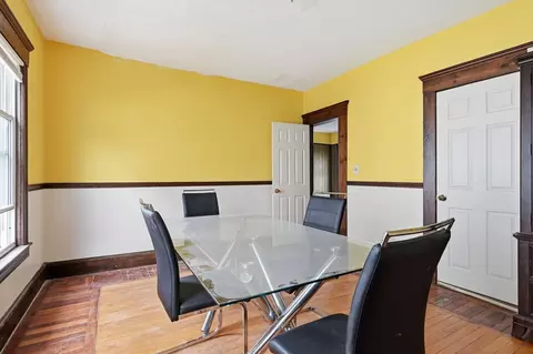 Dining - 54 Commonwealth Ave, Springfield, MA 01108 photo 3 of 4