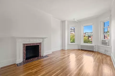 342 Commonwealth Ave #7, Boston, MA 02115