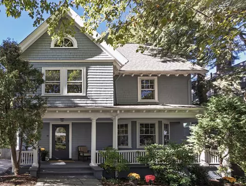 Exterior - 116 Fuller St, Brookline, MA 02446 photo 8 of 8