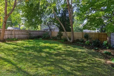 Exterior - 116 Fuller St, Brookline, MA 02446 photo 5 of 8