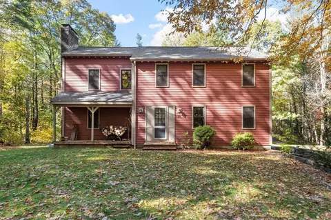 29 Brintnal Dr, Rutland, MA 01543