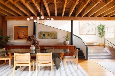 Dining - 120 Rawson Rd, Brookline, MA 02445 photo 3 of 3