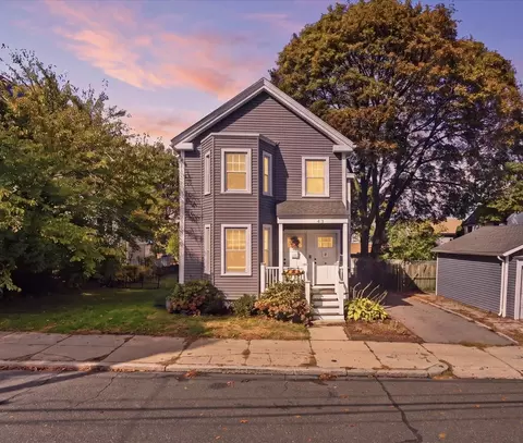 43 Cliftondale St #2, Roslindale, MA 02131