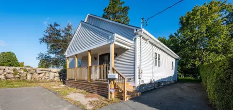 67 Stowell St, New Bedford, MA 02740