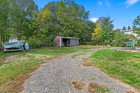 144 Wompatuck Rd, Hingham, MA 02043 photo 5