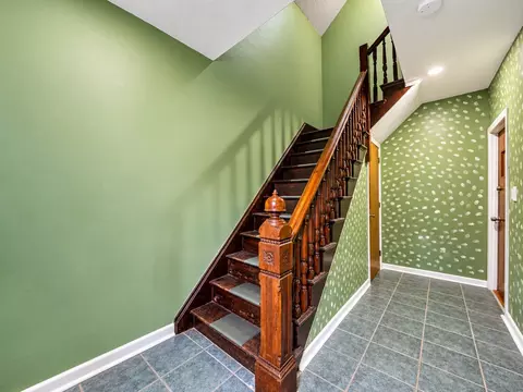 Entry Way - 33 Coburn Ave, Worcester, MA 01604 photo 1 of 1