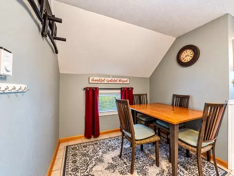 Dining - 33 Coburn Ave, Worcester, MA 01604 photo 1 of 1
