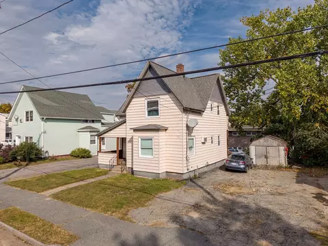 Exterior - 37 Coburn Ave, Worcester, MA 01604 photo 2 of 3