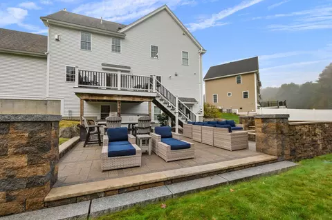 Exterior - 33 Oak Ledge Cir, Rowley, MA 01969 photo 12 of 12