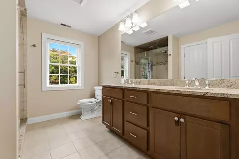 Bath - 33 Oak Ledge Cir, Rowley, MA 01969 photo 4 of 4