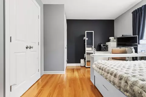 Bedroom - 33 Oak Ledge Cir, Rowley, MA 01969 photo 4 of 5