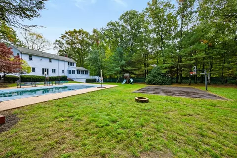 35 Eagle Dr, Sharon, MA 02067 photo 3