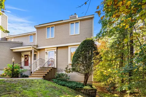 58 Brickett Hill Cir #58, Haverhill, MA 01830