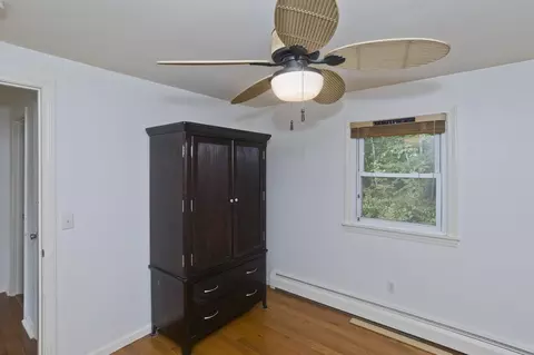 Bedroom - 20 Strong St, Easthampton, MA 01027 photo 2 of 9